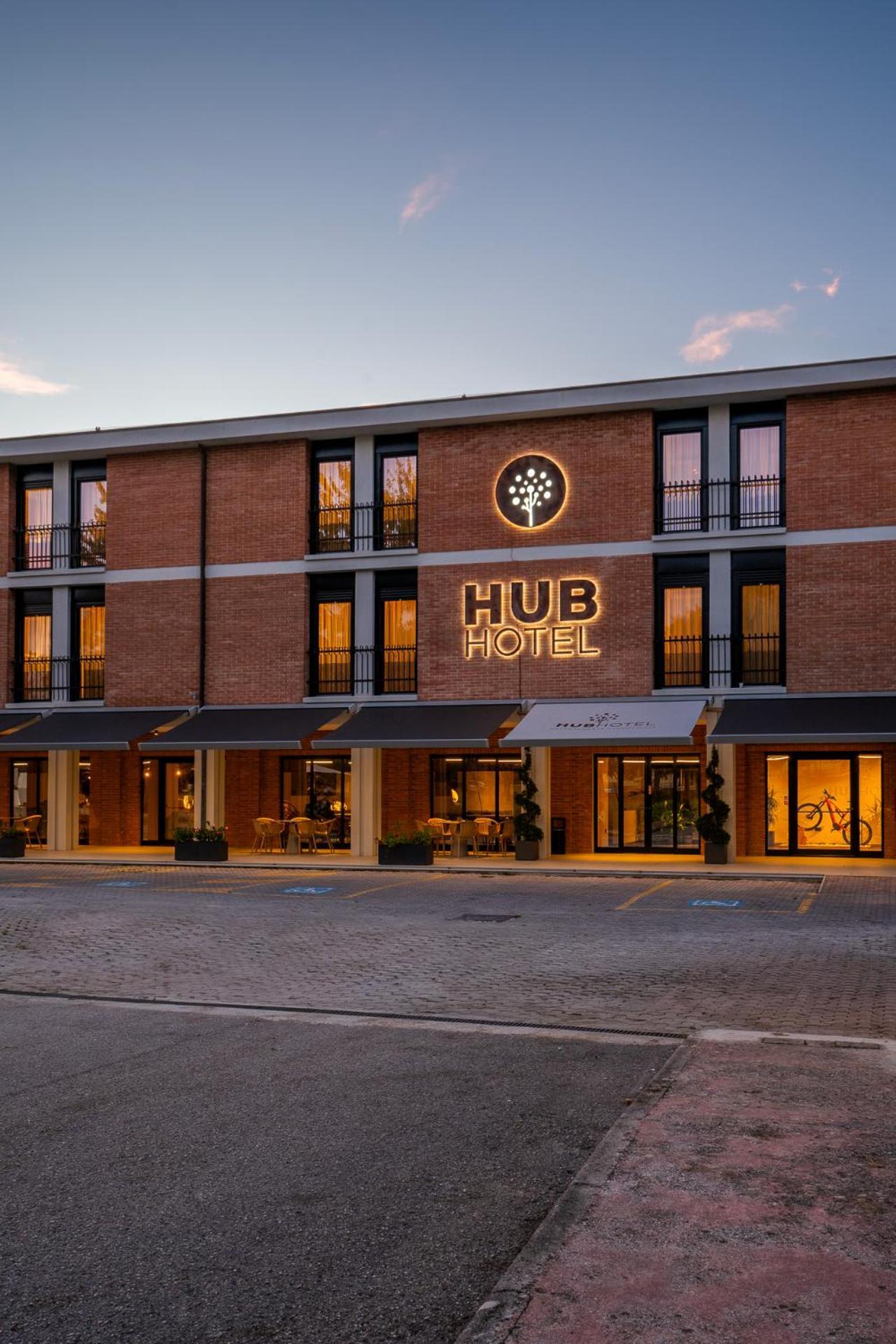 Hub Hotel Gubbio Zewnętrze zdjęcie